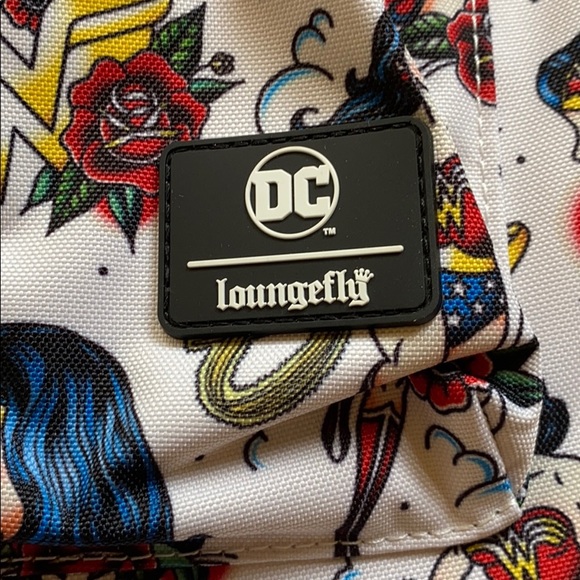 Loungefly backpack - Picture 2 of 7